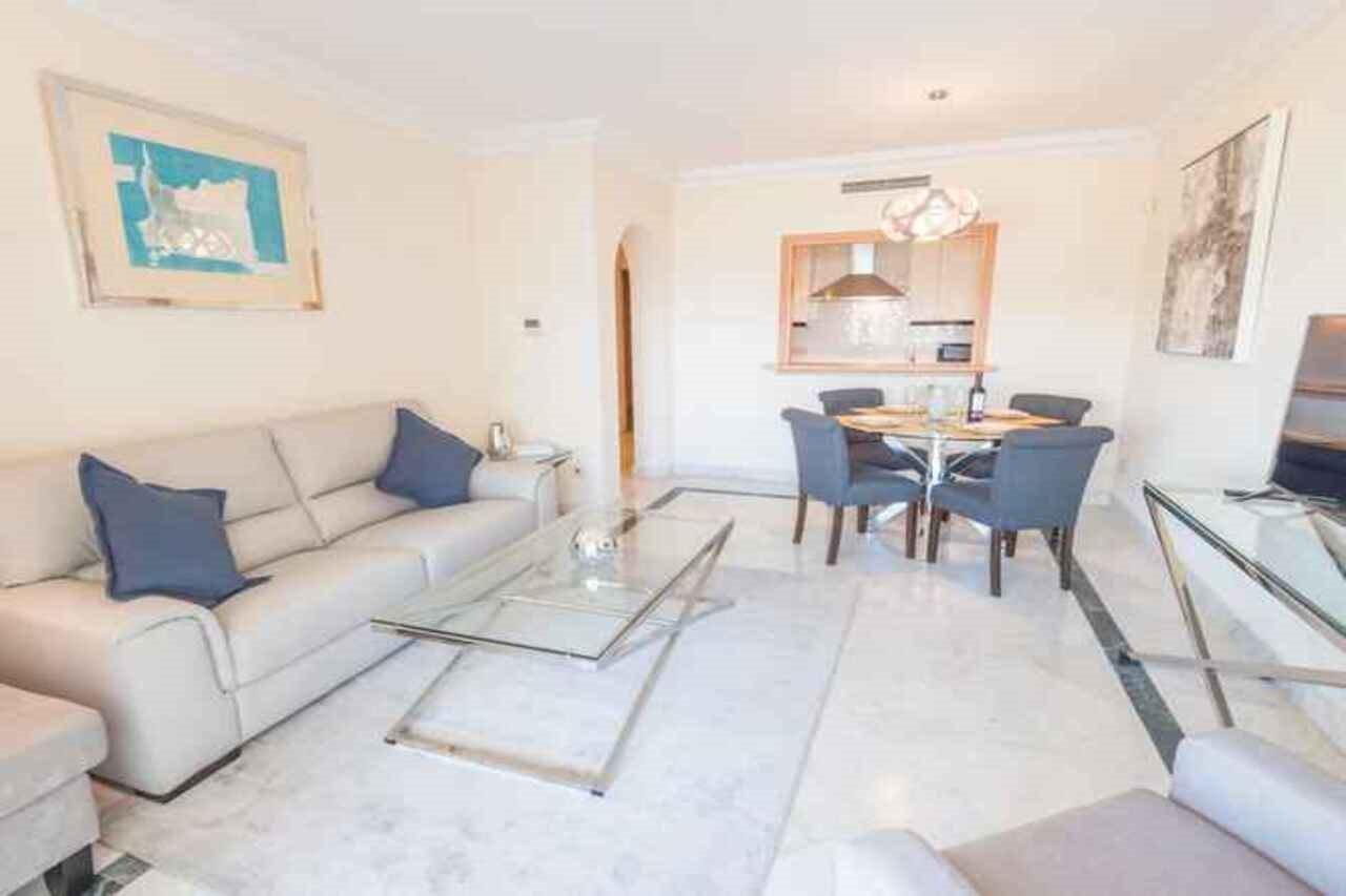 Marina De Banus Apartment Марбеля Екстериор снимка